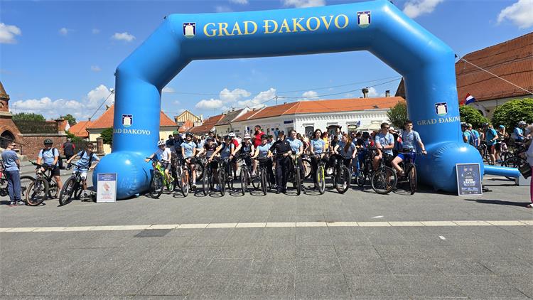 Slika /2024/Đakovo bic bic/20240530_102454.jpg